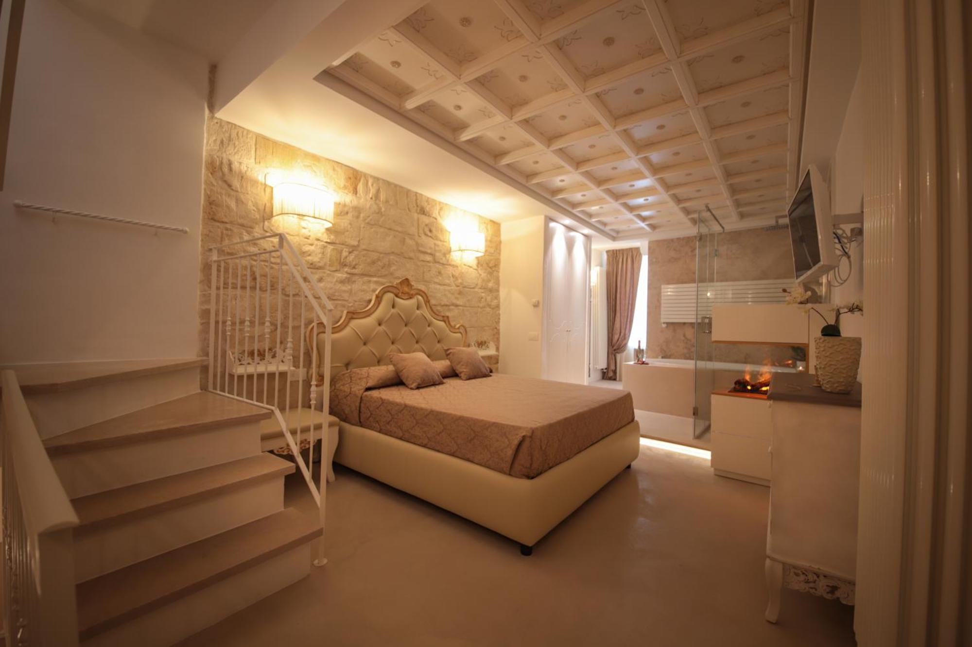 Palazzo Stapane Home Suite 9 - Luxury Living Monopoli Buitenkant foto